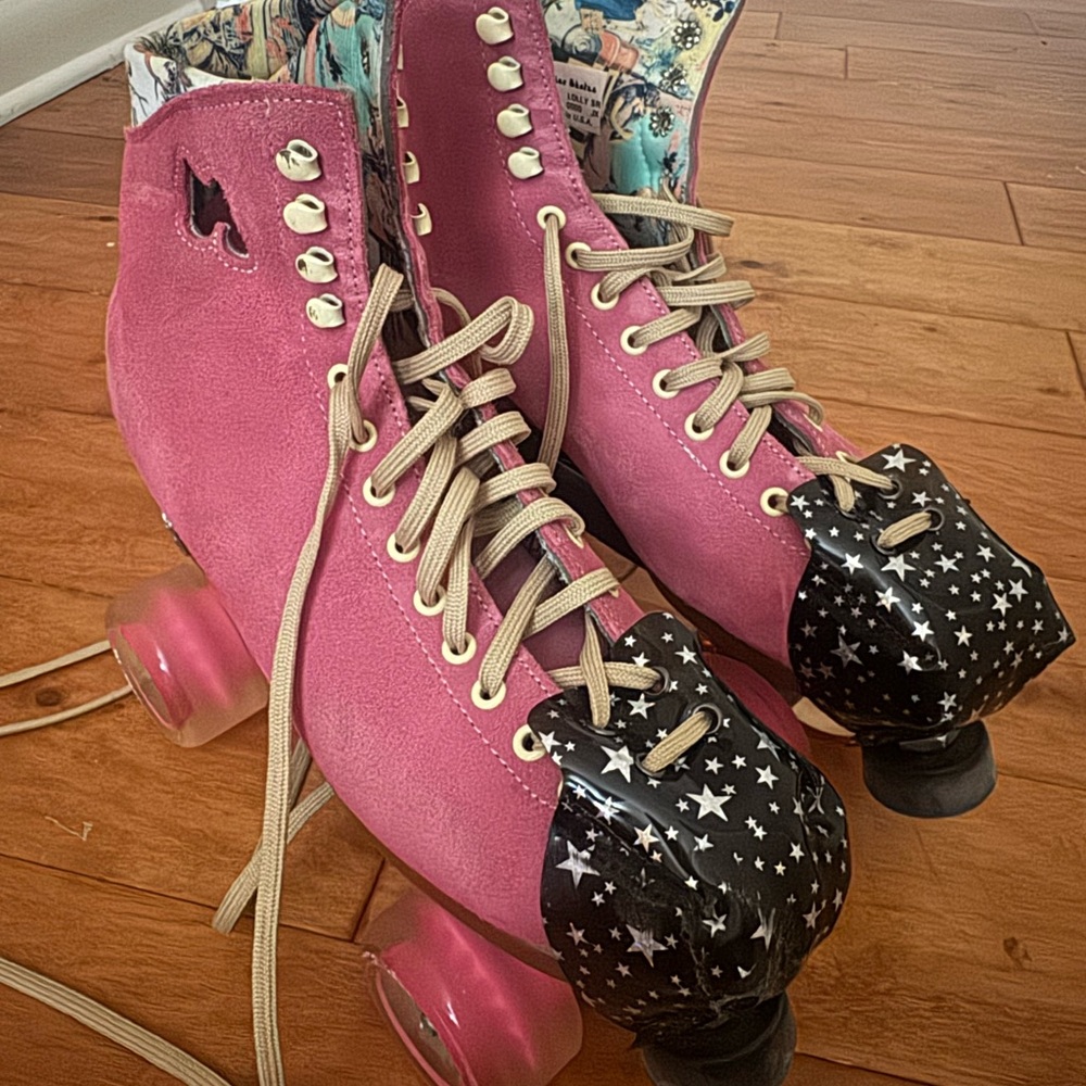 Pink Suede High-Top Roller Skates with Star Toe Guard